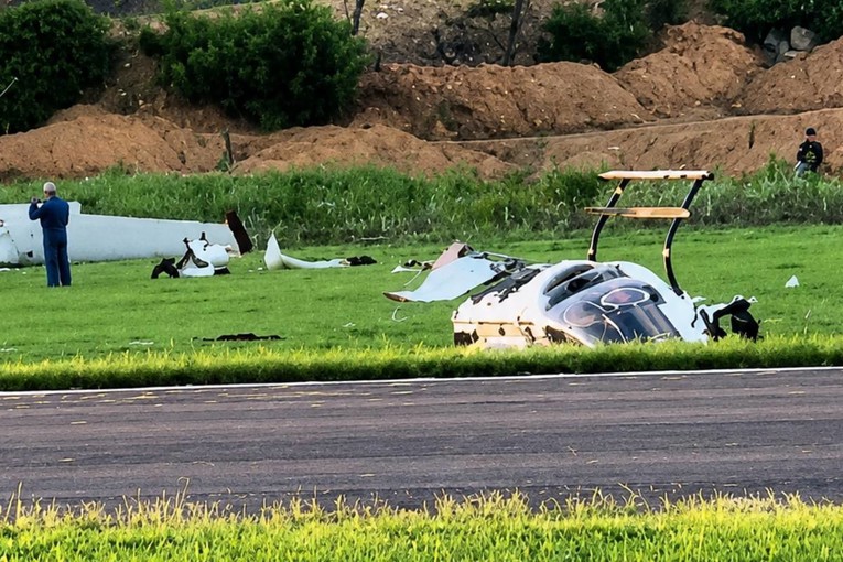 Pilot poginuo u sudaru s policijskim helikopterom kod zračne luke u SAD-u