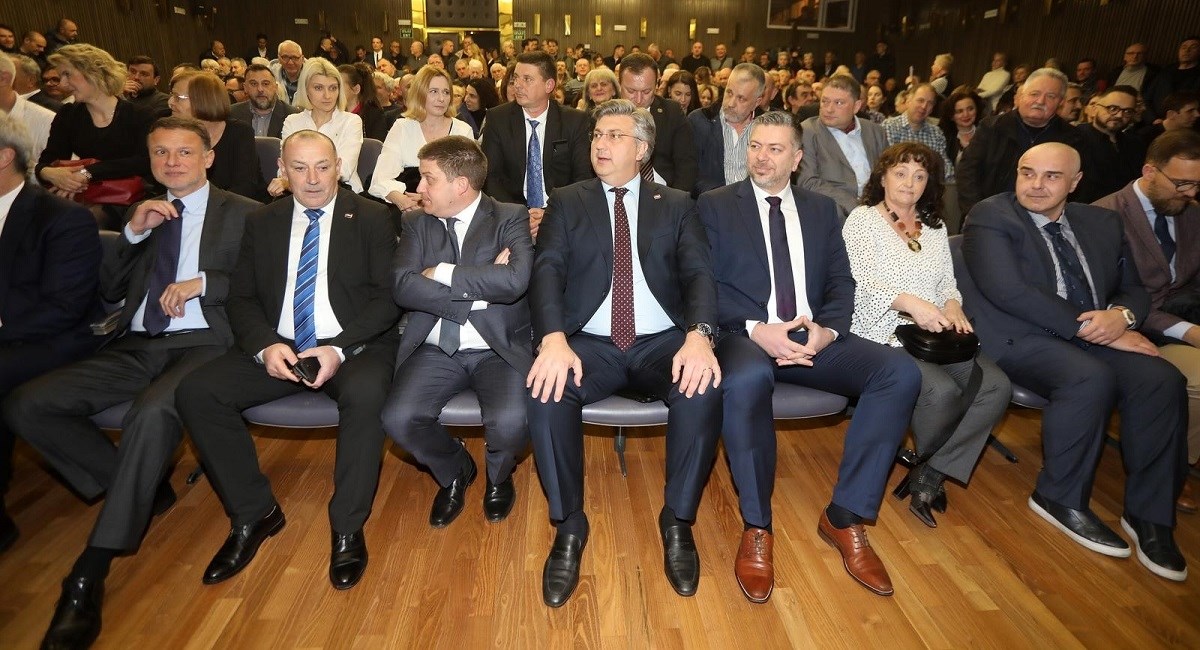HDZ: Jučerašnja uhićenja pokazuju svo licemjerstvo SDP-a