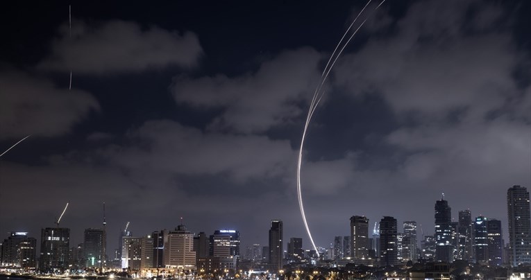 Više od 40 tisuća turista zapelo u Izraelu. Jedina opcija je opasan put preko Jordana