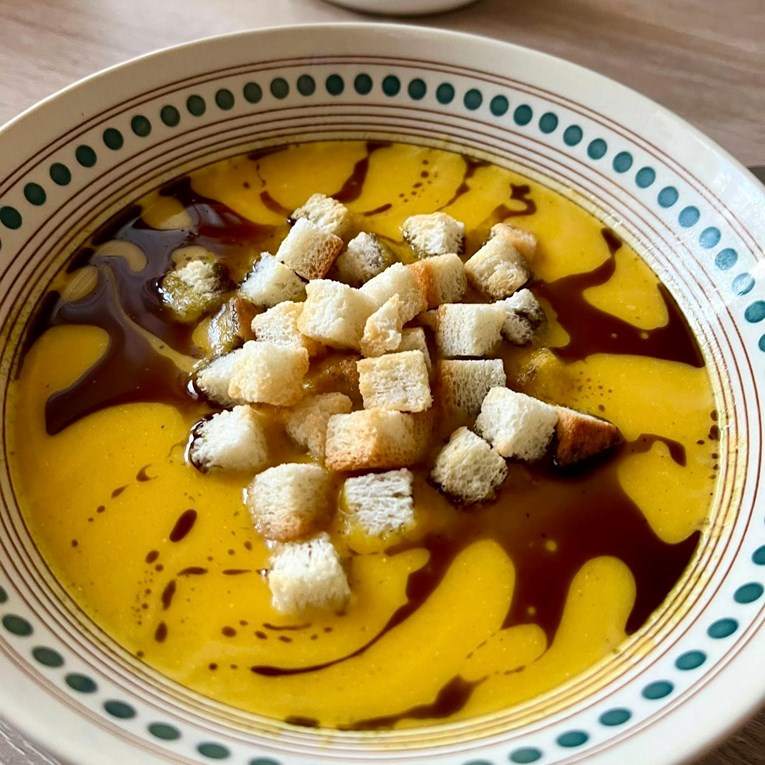 Čitateljica oduševila jesenskim klasikom. "Kao iz časopisa", pišu joj