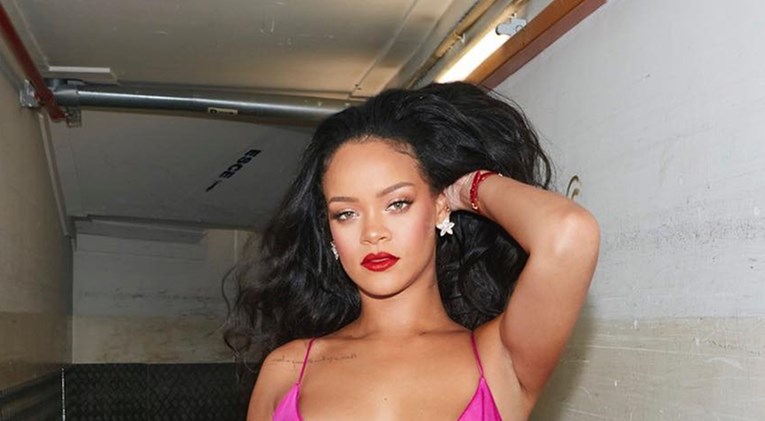 Rihanna iznijela šokantno priznanje o bivšem koji ju je pretukao: Još ga volim