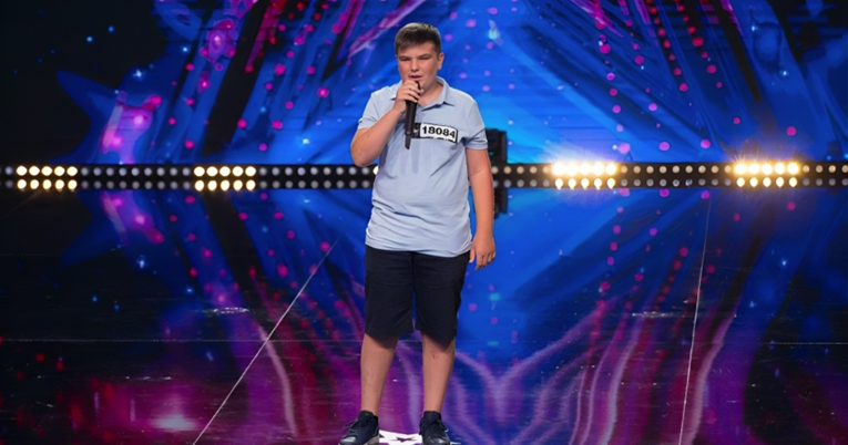 Nikola (13) iz Trogira nasmijao sve u Supertalentu: Uđem, otpjevam, završim, izađem