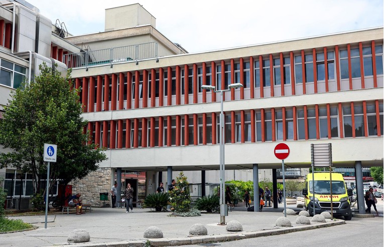 Šef KBC-a Split: Nije istina da će se nova bolnica graditi u Dugopolju