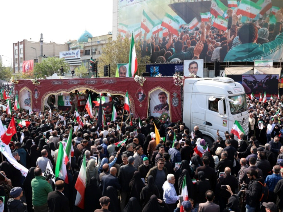 Iran tvrdi da su se milijuni dragovoljaca prijavili u vojsku