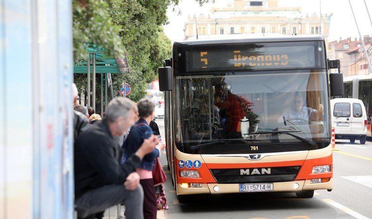 Značajno rastu cijene karata riječkog Autotroleja