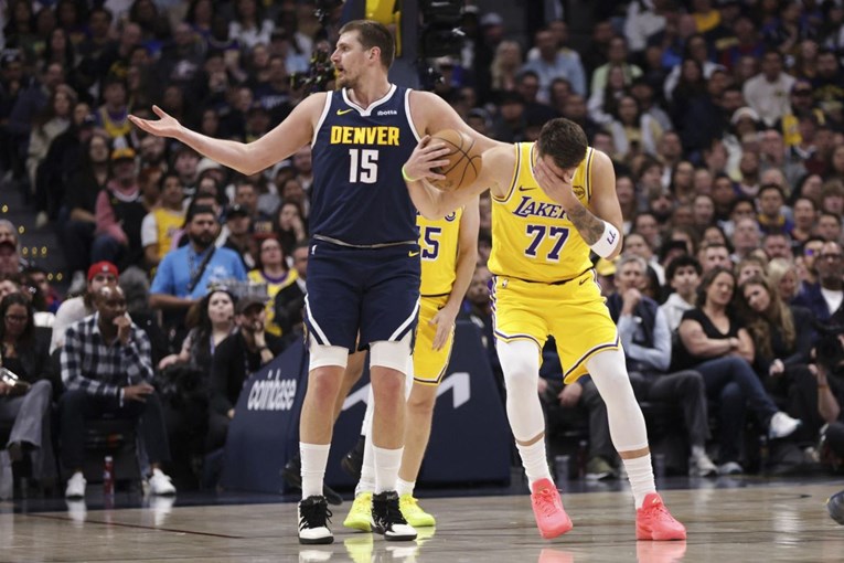 VIDEO Nestvarni triple-double Jokić preko Dončića zabio za pobjedu