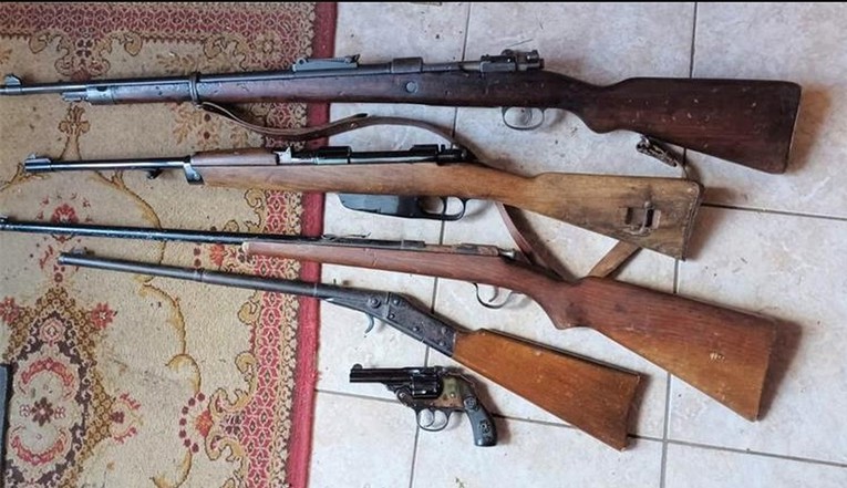 Policija upala u kuću 67-godišnjaka, pogledajte što su pronašli