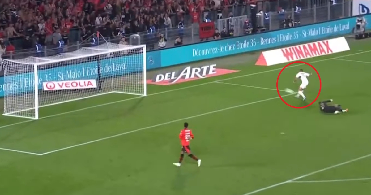 VIDEO Mbappe slomio braniča i zaobišao golmana. Uslijedio je nevjerojatan promašaj