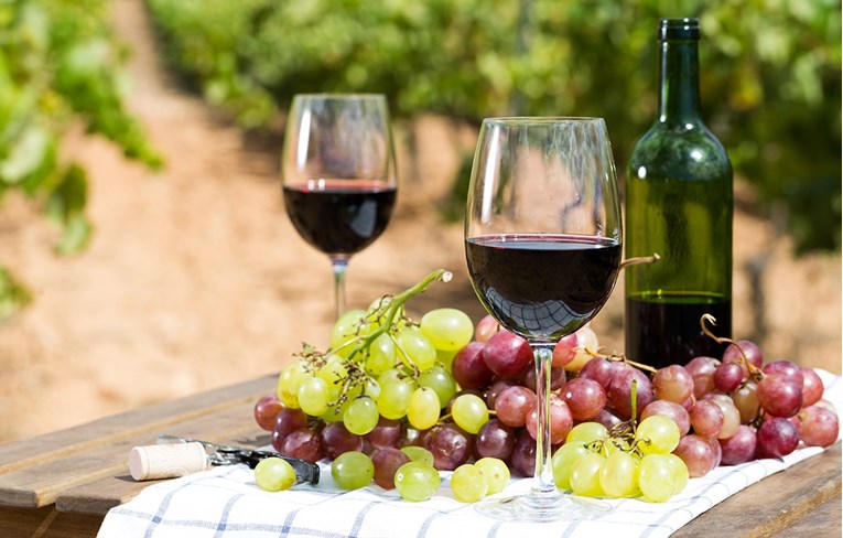 Amerikanci ostaju bez španjolskih vina i pjenušca?