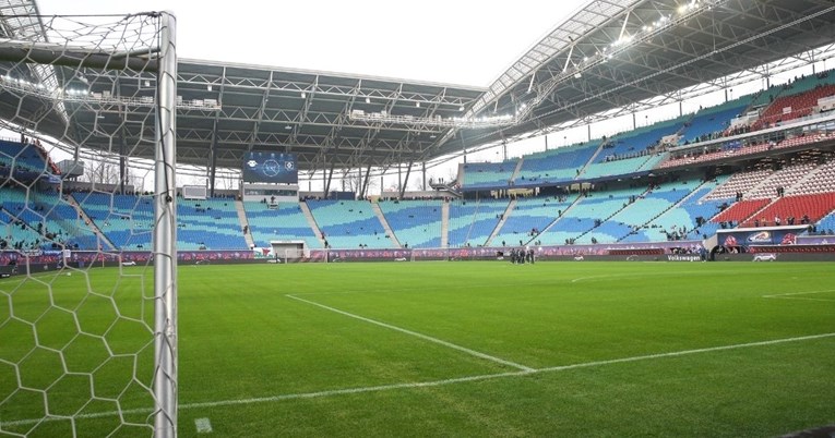 Hit klub Bundeslige zatvara stadion zbog pogoršanja situacije s koronom
