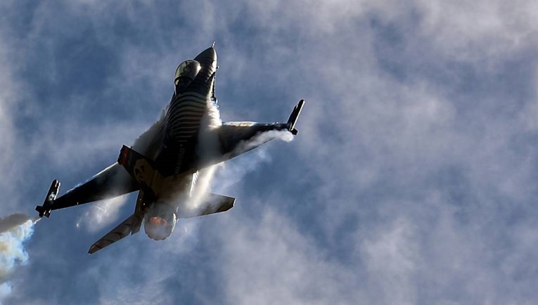 Turski F-16 srušio armenski borbeni avion, tvrde Armenci