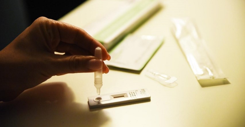 Nova studija o antigenskim testovima: Je li bolje bris uzimati iz nosa ili grla?