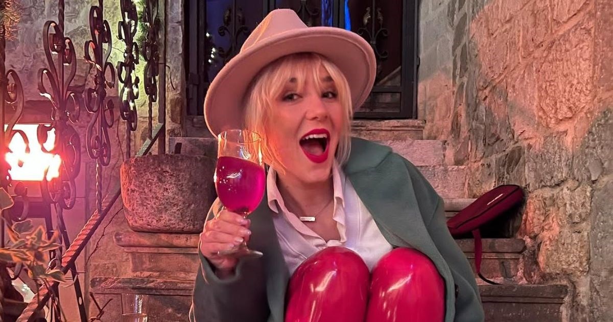 Zsa Zsa: Postali smo odvratno društvo. Pravimo se fini kad smo viđeni