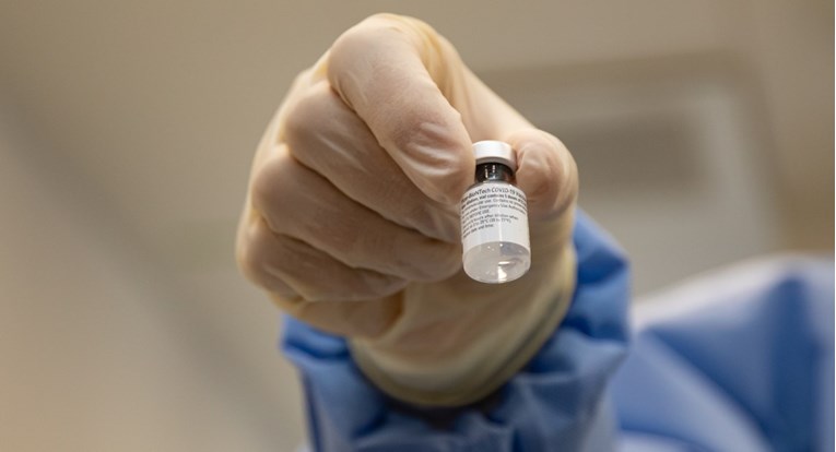 Johnson & Johnson zaostaje u proizvodnji cjepiva protiv korone