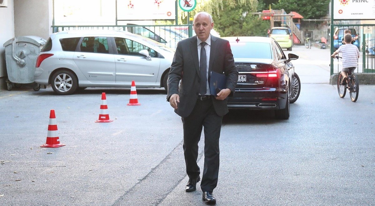 Bačić: Nećemo oštetiti proračun za 60 milijuna eura, nego ćemo utrostručiti prihode