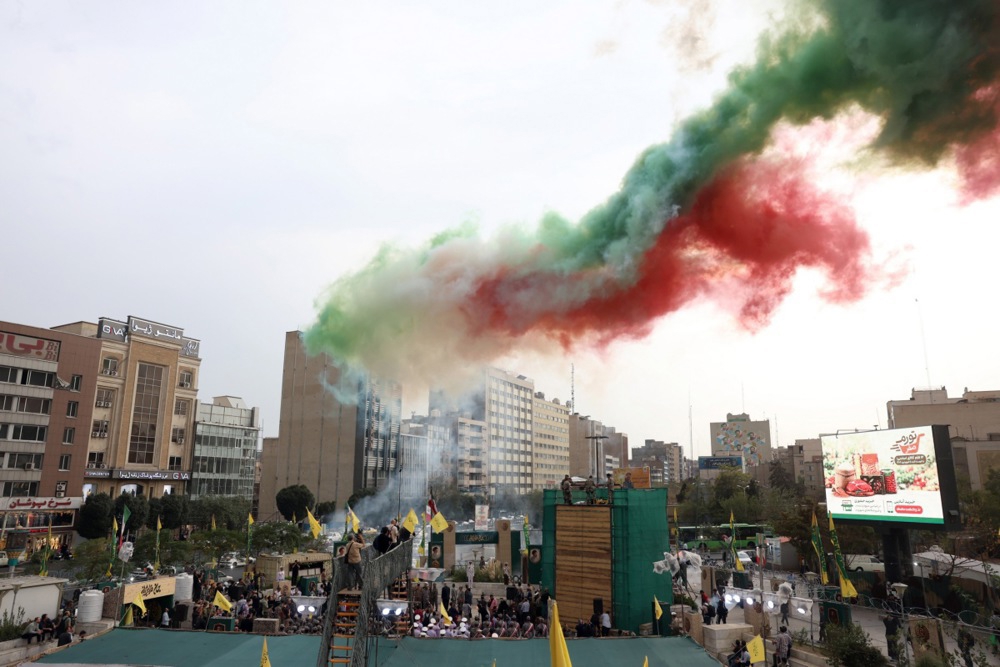 Iran: Hormuz ostaje zatvoren, spremni smo se obraniti ako Amerika ponovno napadne