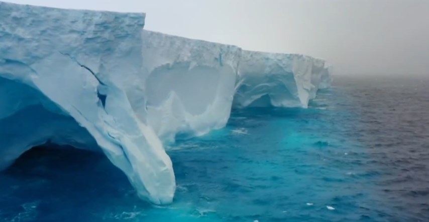 VIDEO Ovo je A23a, najveći ledenjak na svijetu. "Dramatično se mijenja"