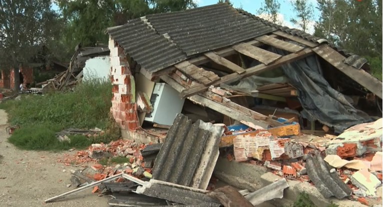 Netko je u rujnu srušio cijelo romsko naselje. Policija još nije otkrila tko