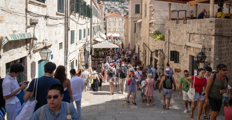 Šef turističke udruge: Otkud nam pravo da vrijeđamo svoje goste?