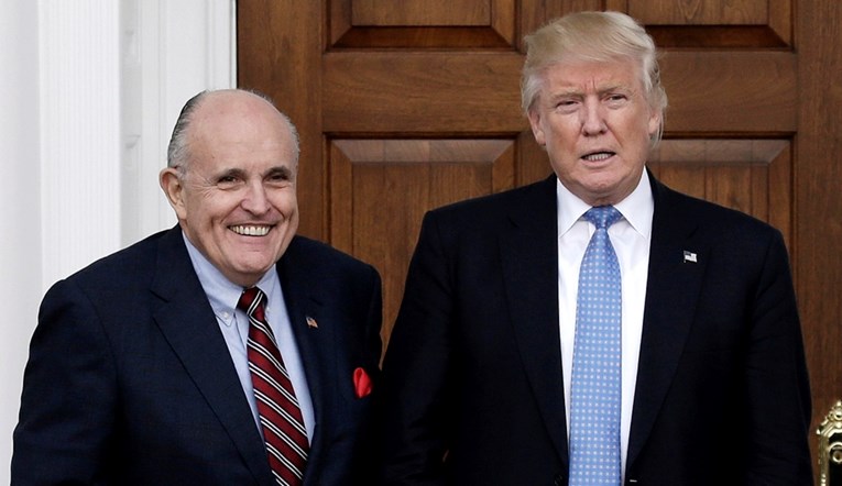 Trump o istrazi protiv Giulianija: To je jako nepošteno, on je patriot koji voli SAD