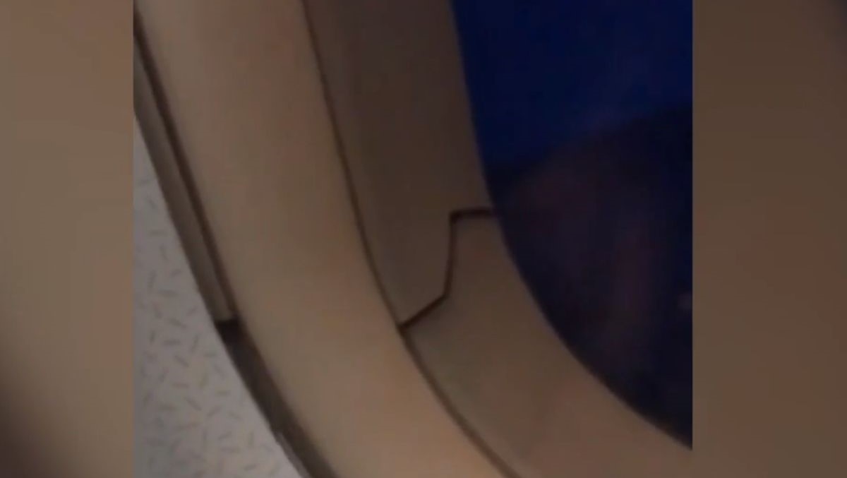 Doživio je napad panike kad je vidio što je s avionom u kojem se nalazio