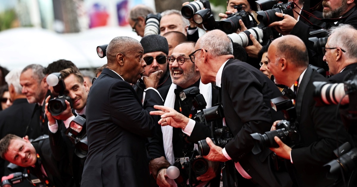 Denzel Washington izgubio živce na crvenom tepihu u Cannesu, svađao se s fotografom