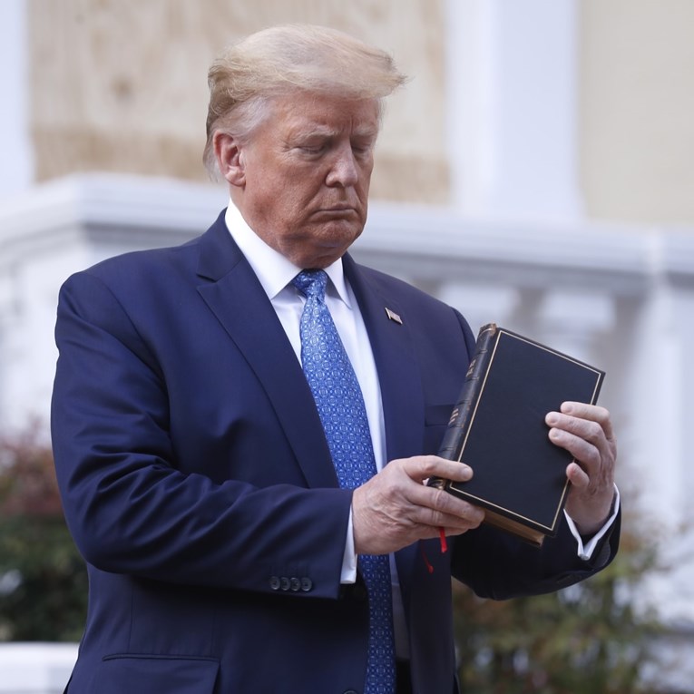 Zaposlenicima State Departmenta naređeno da prijave kolege s antikršćanskim stavovima