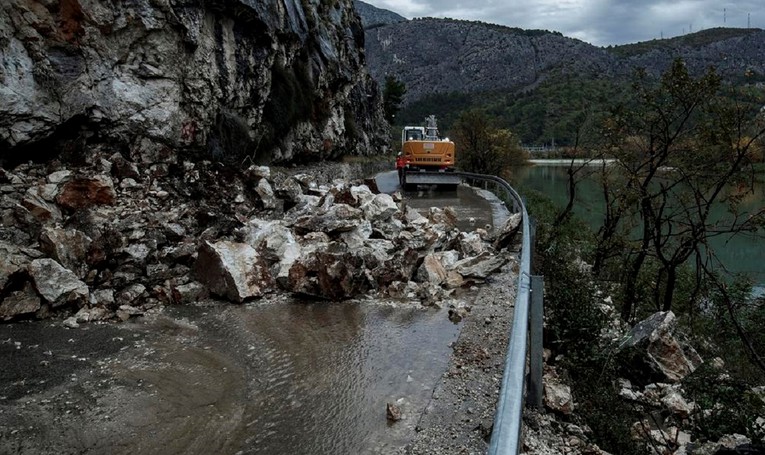 Stiže kiša, HAK upozorava na odrone