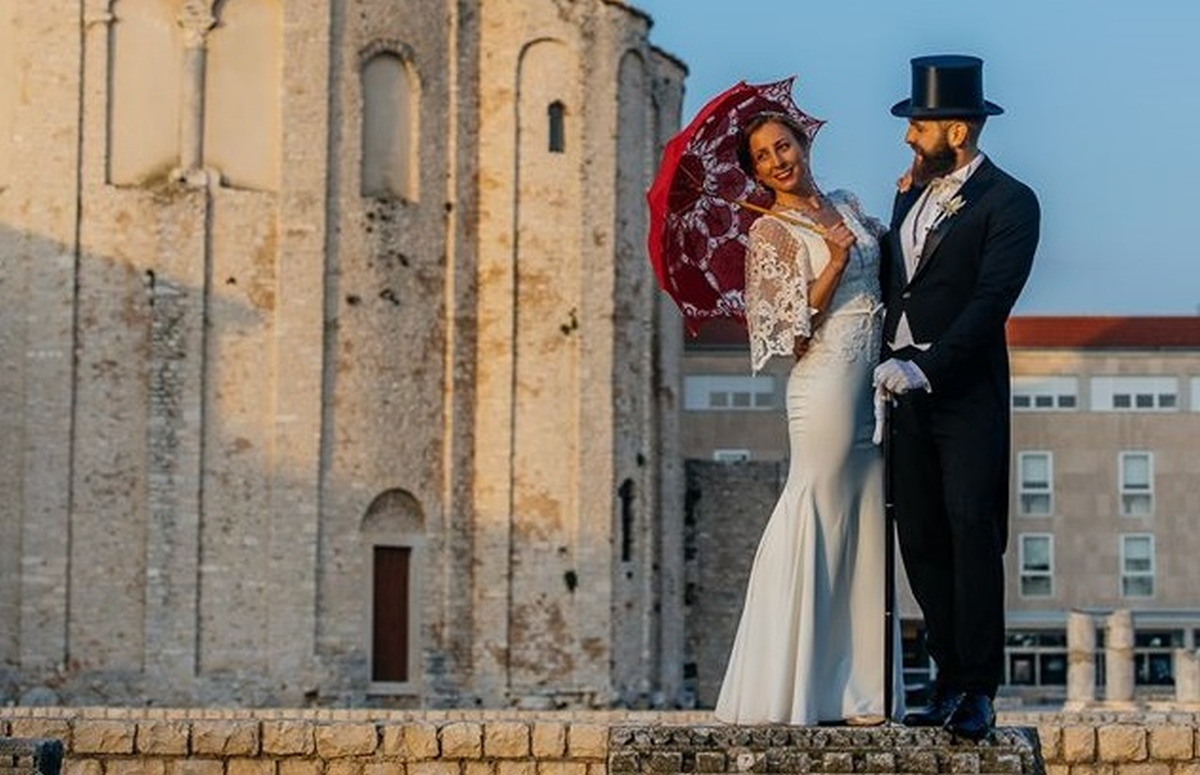 Ljubav u doba korone: Ana i Dean vjenčali se u Zadru unatoč svemu, a fotke su bajka