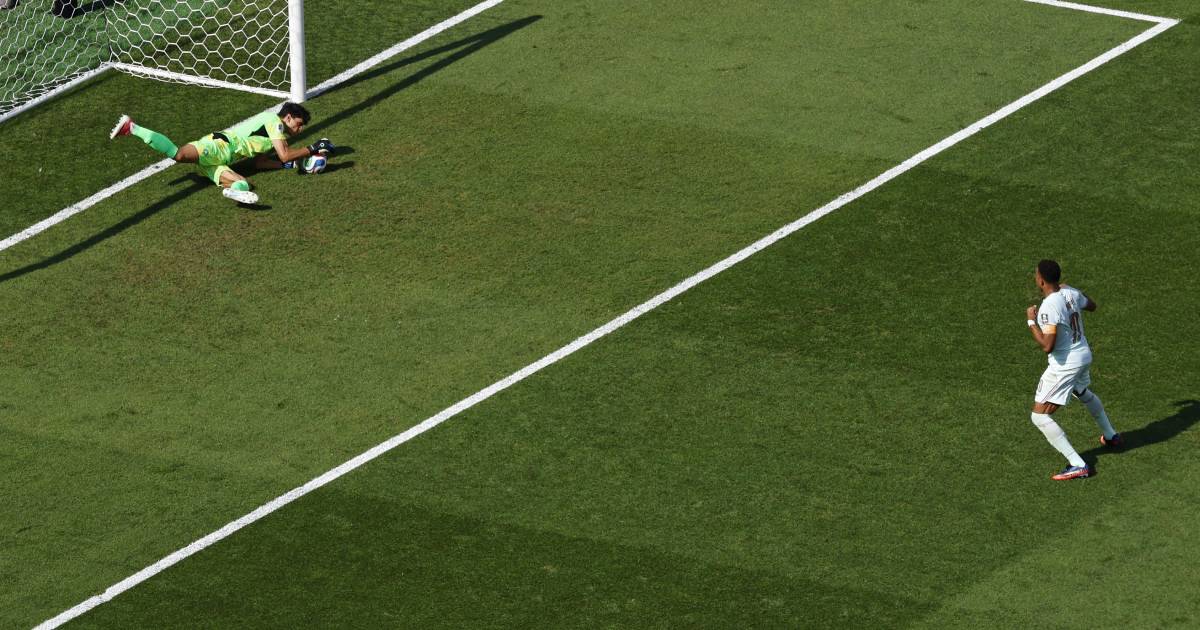 VIDEO Mbappé čekao tri minute pa fulao penal. Keane: Ovo nije pošteno