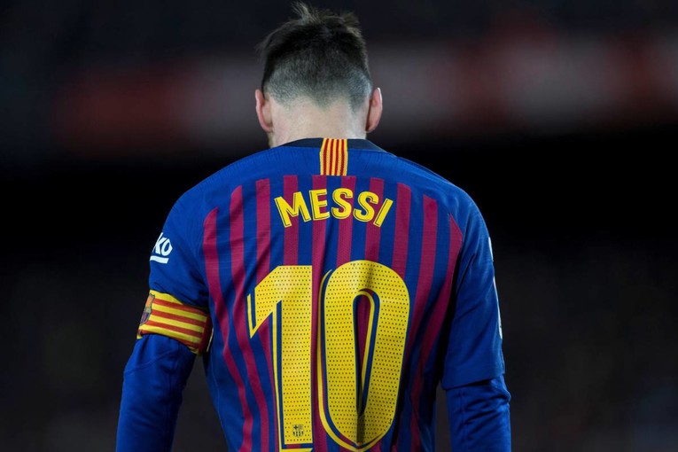 Zašto Barcelona nije umirovila Messijevu desetku? Razlog je posebno pravilo