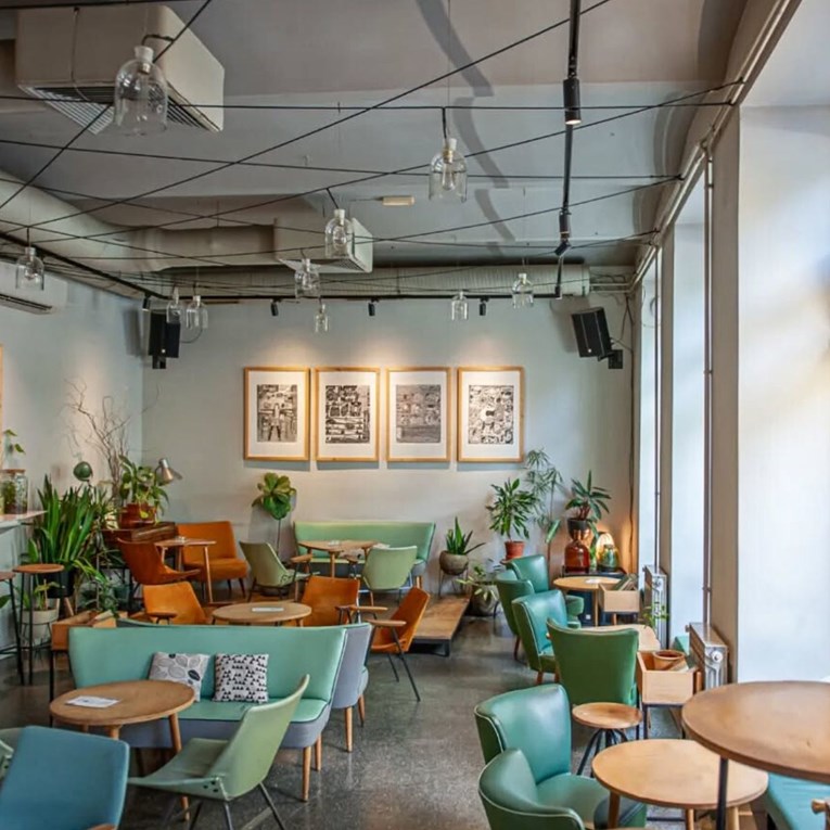 Spontopis je prvi hrvatski live književni natječaj, održava se 20. rujna u Zagrebu