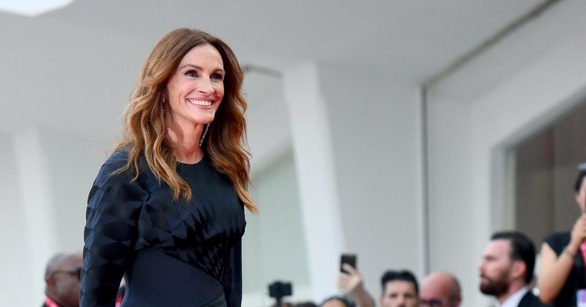 "Božanstvena": Julia Roberts ostavila bez daha u Versaceu