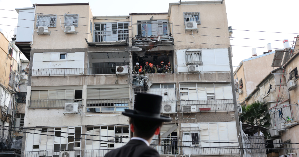 FOTO Iran balističkim projektilom napao Tel Aviv