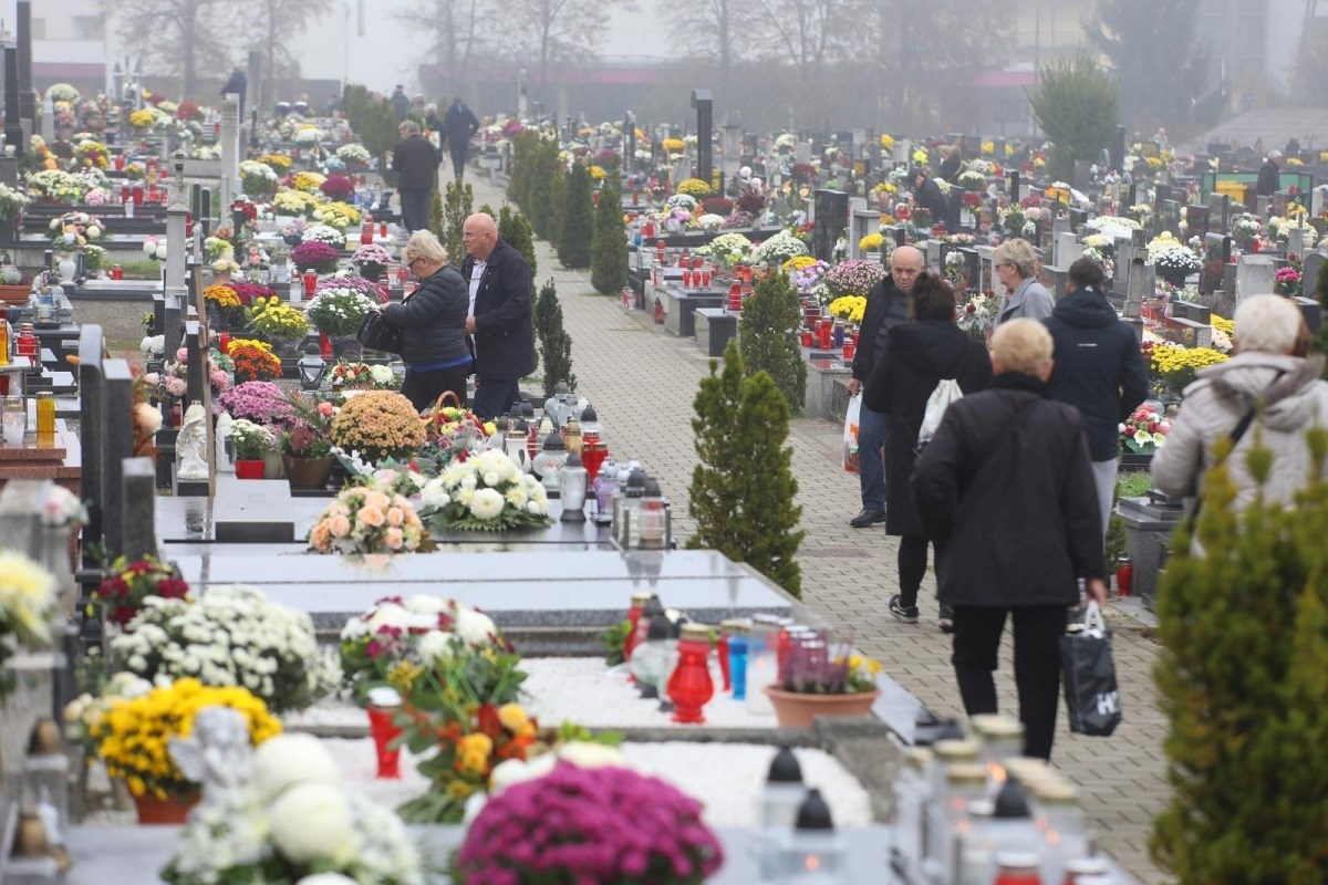 Od 200 do 135.000 eura: Grobna mjesta se ne smiju prodati, ali se masovno "ustupaju"