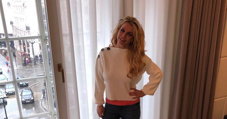Britney Spears: Neizvođenjem svojih pjesama poručujem "Je***e se"