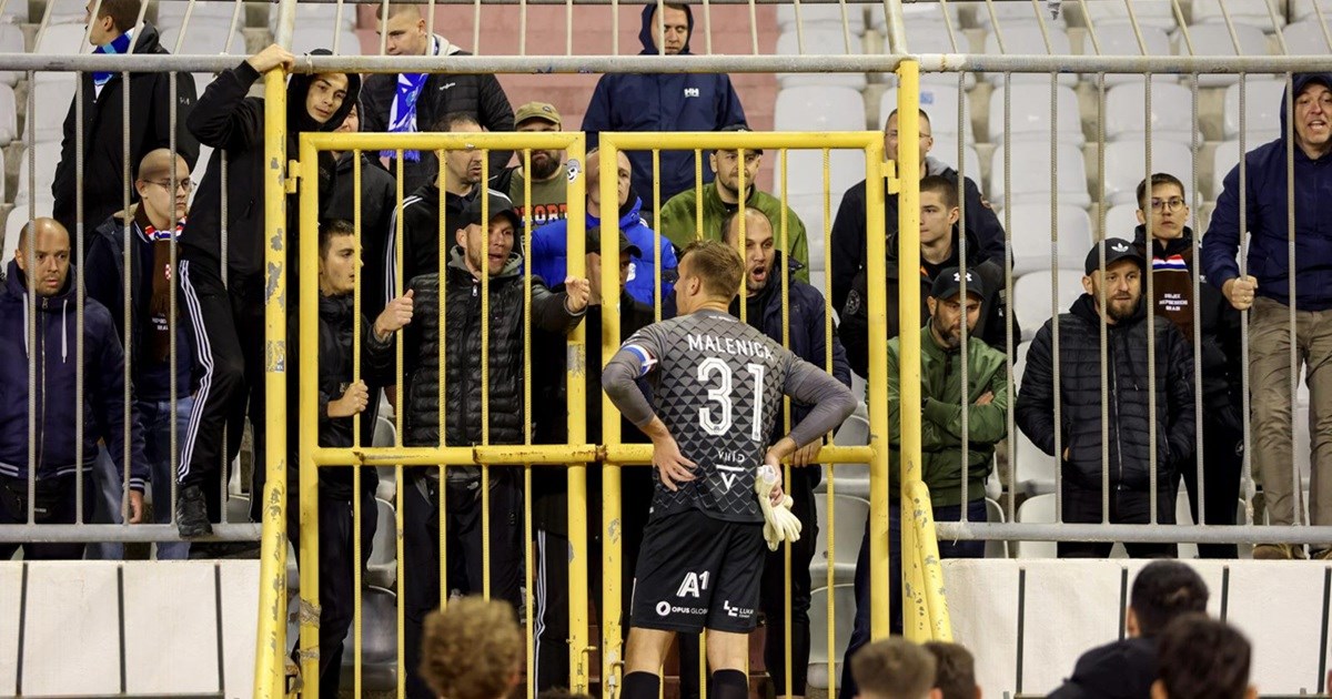 Navijači Osijeka na Facebooku izvrijeđali svoje igrače. Samo jednog su poštedjeli