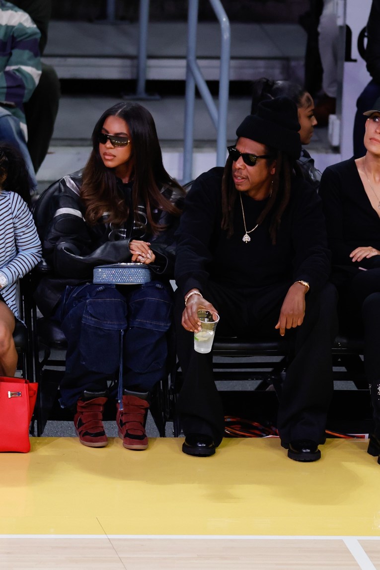 Blue Ivy zapalila mreže kontroverznim tenisicama koje su opet in