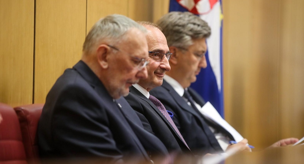 Bauk: Grlića Radman treba premjestiti u ministarstvo mrtvih svinja i živih ovaca