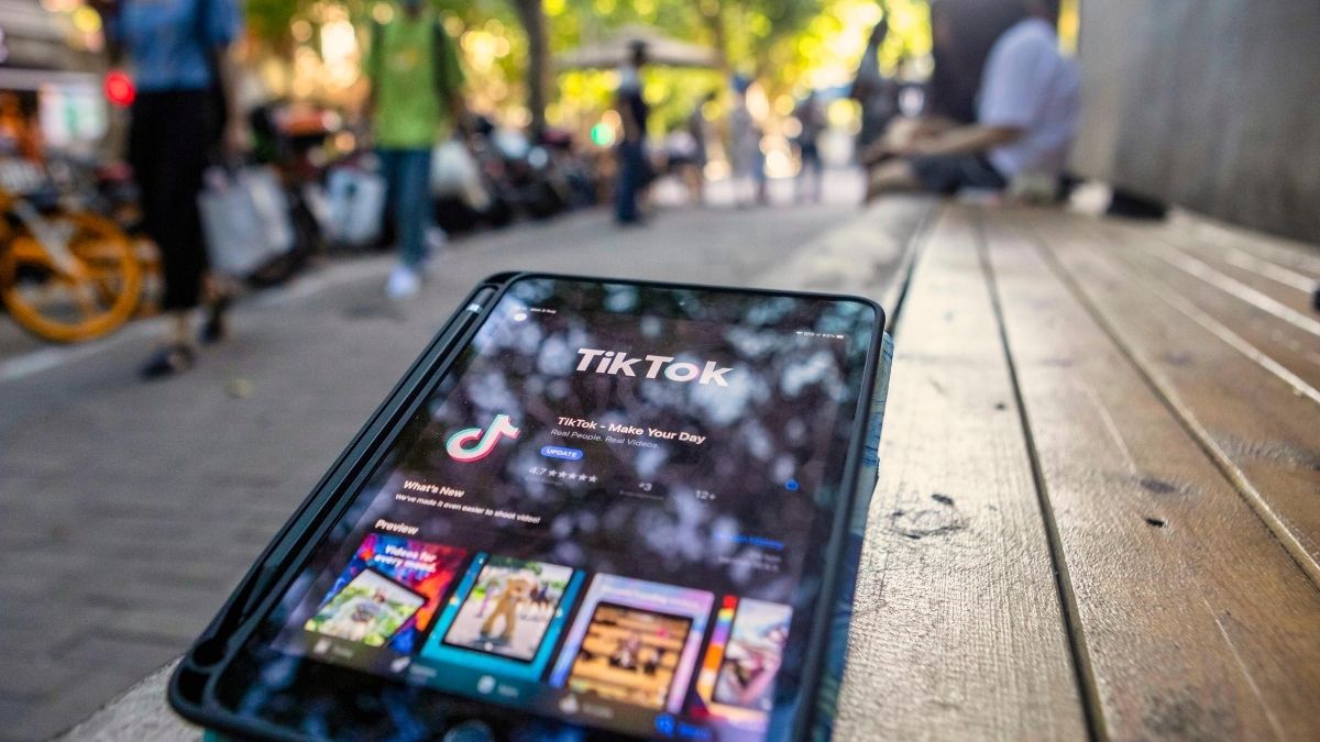 Trump će zabraniti TikTok ne bude li do 15. rujna dogovora o prodaji Microsoftu