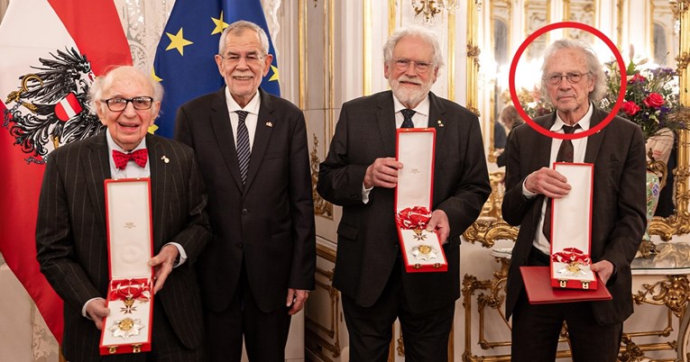 Ljubitelj Miloševića i negator genocida dobio najviše austrijsko odlikovanje