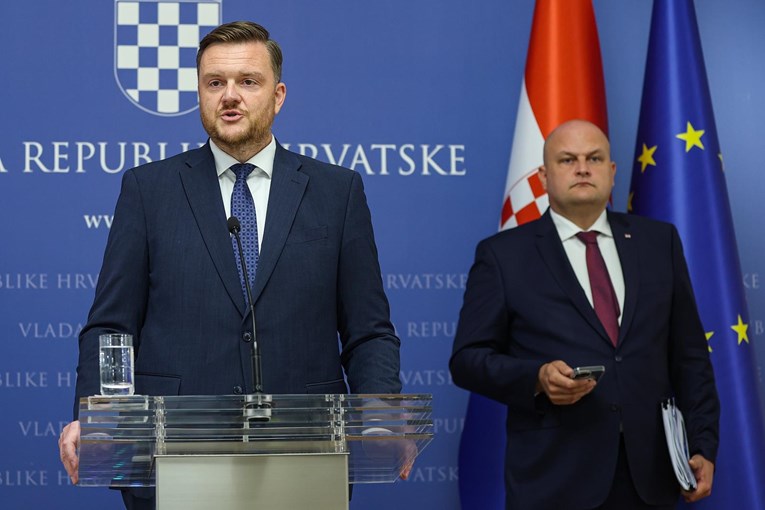 Na mirovine se plaća porez na dohodak. Ministar: Nema u tome pretjerane logike