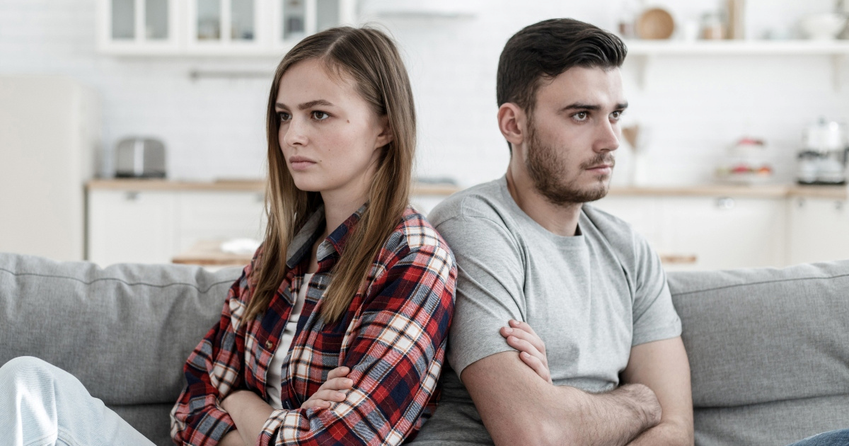 Savjetnici: Ako su partneri zajedno samo iz navike, nikad si ne govore šest rečenica