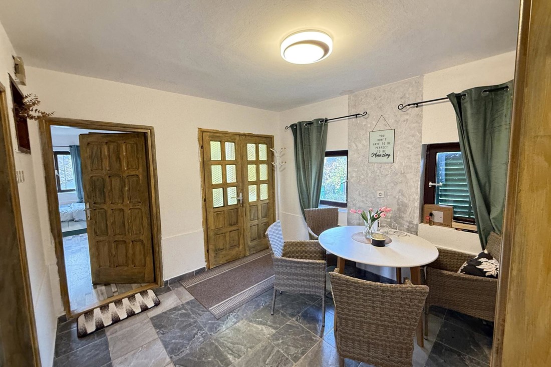 U srcu Podravine prodaje se kuća za odmor s bazenom i jacuzzijem