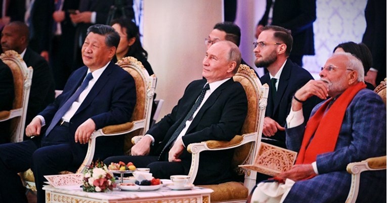 Rusija: Sva plaćanja s Kinom i Indijom prebacili smo na nacionalne valute