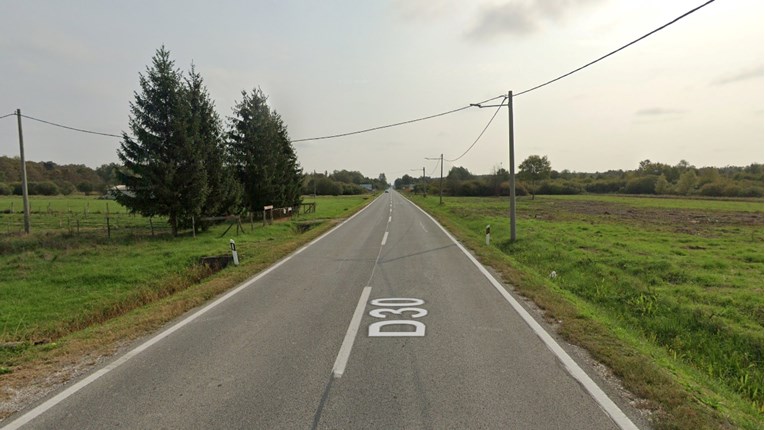 Pijan sletio s ceste kod Lekenika, teško je ozlijeđen