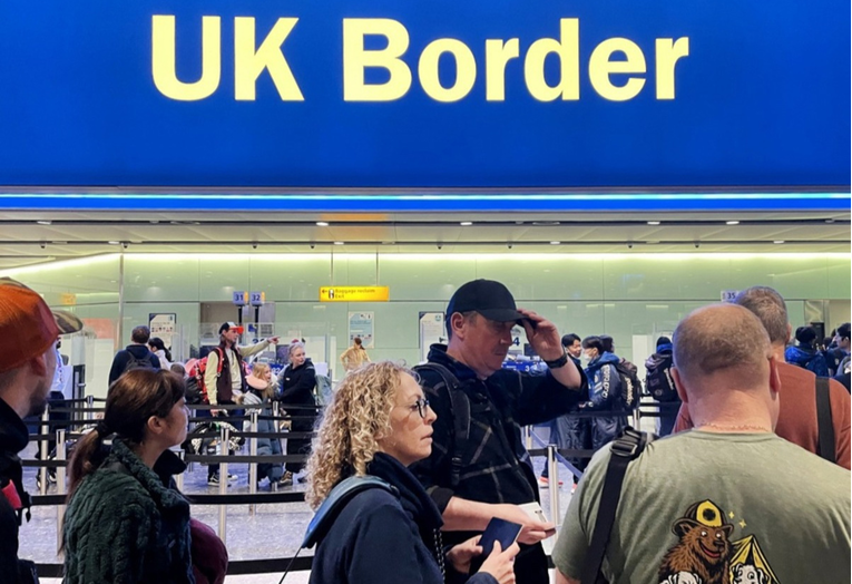 Problemi u britanskom zračnom prometu. Otkazane stotine letova
