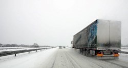 Zbog zimskih uvjeta i bure otežan promet u Hrvatskoj