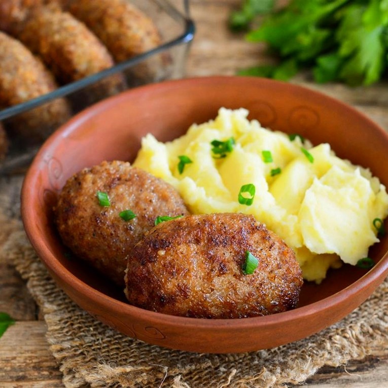 Na fejsu se otvorila rasprava o faširancima - što sve stavljate u njih?