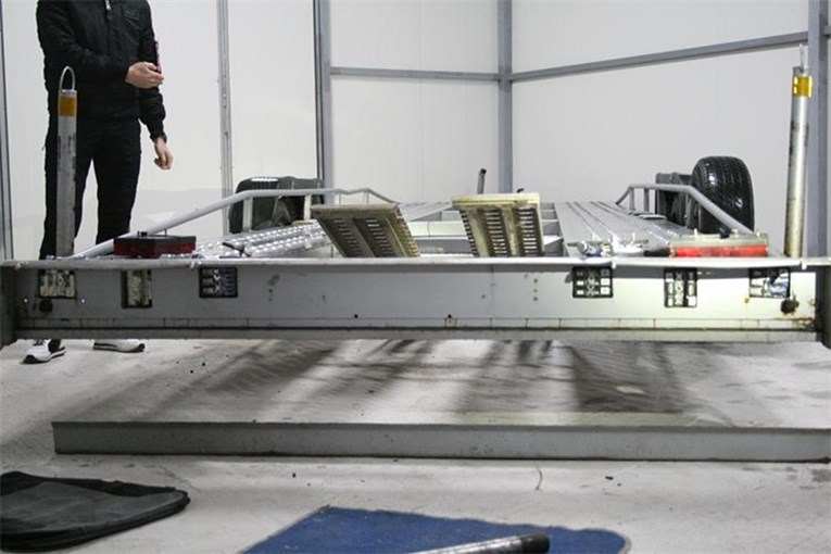 Trojica stranaca u Osijeku unajmila skladište. Pronašli im 10 tisuća kutija cigareta